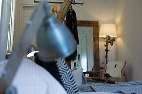 Amymone Suites