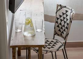 Amymone Suites