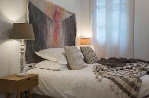 Amymone Suites