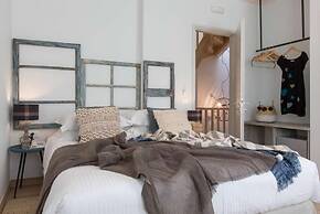 Amymone Suites