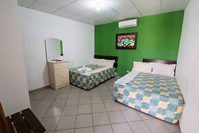 Papaya'S Lodge