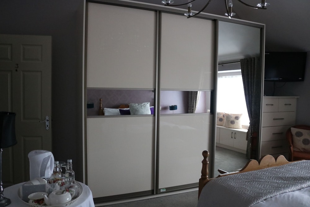New Park Hotel Athenry