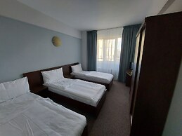 Elizeu Hotel