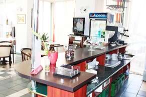 Elizeu Hotel