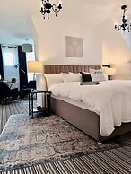Regency Rooms
