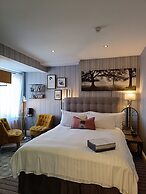 Regency Rooms