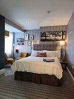 Regency Rooms