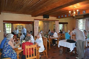 Old Halliwell Country Inn