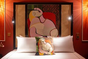Mom’Art Hotel
