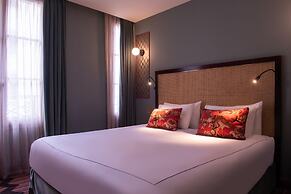 Mom’Art Hotel