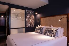 Mom’Art Hotel