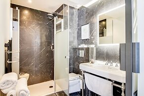 Mom’Art Hotel