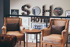 Cyan Soho Neuquen Hotel