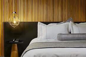 14 Urban Hotel