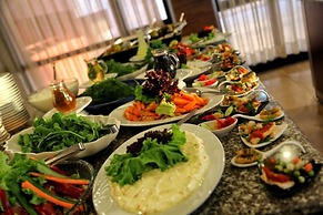 Cesme Farm Hotel