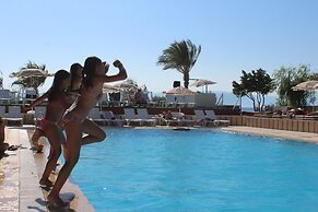 Cesme Farm Hotel