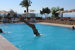 Cesme Farm Hotel