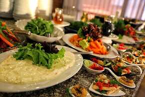 Cesme Farm Hotel
