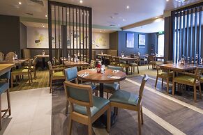 Premier Inn Southampton - Cumberland Place