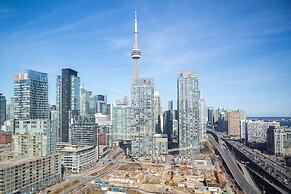 QuickStay - Premium 2-Bedroom with CN Tower & Lake Views