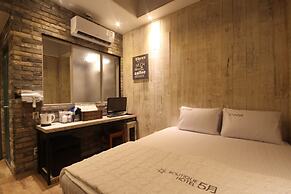 Boutique Hotel May