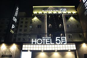 Boutique Hotel May