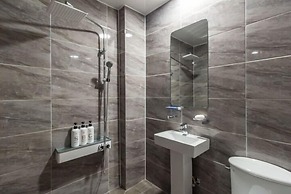 Boutique Hotel May