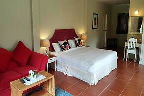 Palazzo Pavone Gallery & Resort