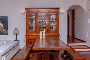 Aquaria Villa