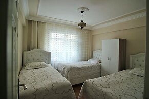 Yılmaz Apart
