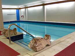 Hotel Meran Hallenbad & Sauna