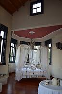 Mikamas Villa