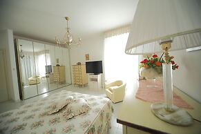 Villa Degli Dei