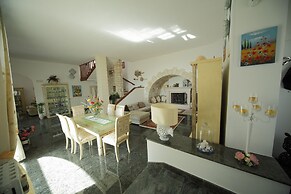 Villa Degli Dei