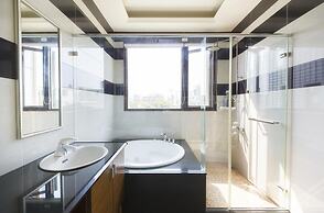 East Cube B&B
