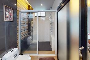 Nutchana Hill Boutique Hotel