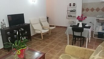 Emblema Suites - Adults Only