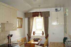 Harris White Cottage