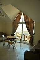 Gurol Hotel & Apart