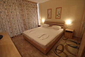 Menada Andalusia Apartments