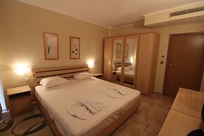 Menada Andalusia Apartments