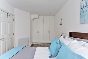 Durweston Mews