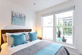 Durweston Mews