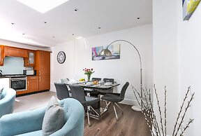 Durweston Mews