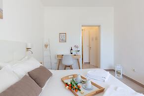 Biancaleuca Rooms & Suite