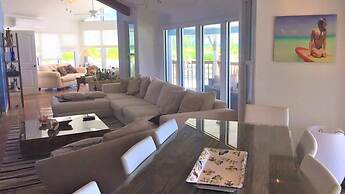 Paradise Beach - Main House