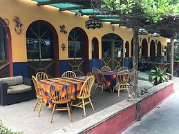 Navola Inn