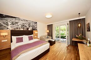 Parks 73 The TownHouse Hotel