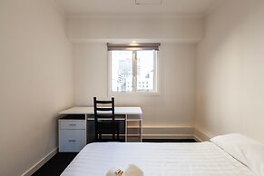 CLAUDE, 2BDR Melbourne Apartment