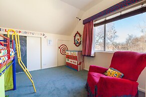 KELLY, 3BDR Northcote House